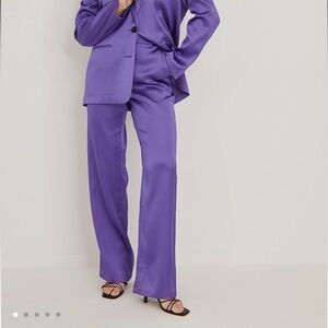 NA-KD Satin suit pants